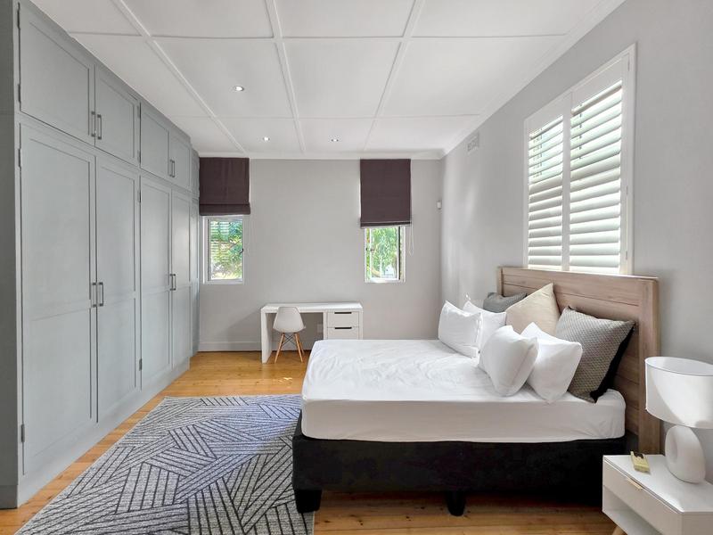 4 Bedroom Property for Sale in Bantry Bay Western Cape